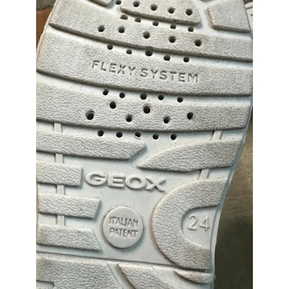 Geox Taupe Sparkle Breathable Thermal Insulation Fringe Ankle Boots Toddler 8